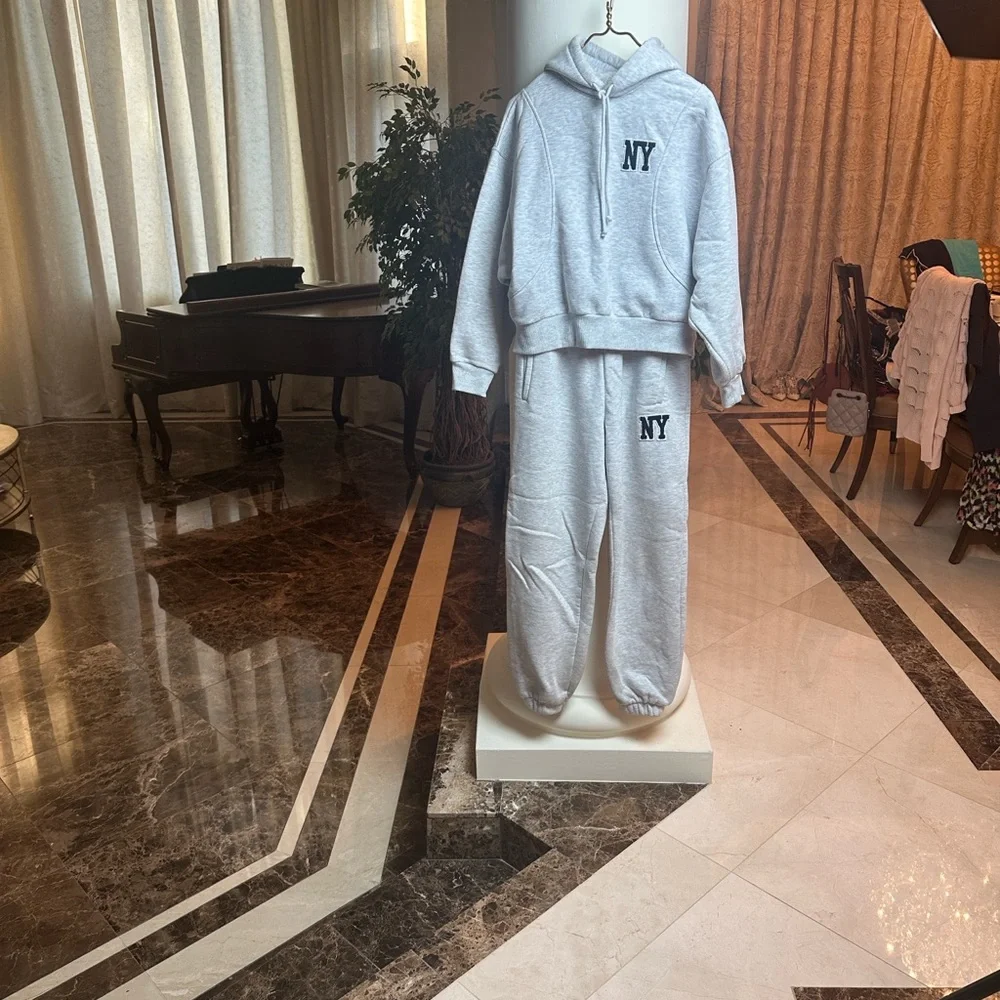 ZARA Cozy NY Logo Hoodie & Jogger Lounge Set | Gray | Casual Chic - Picture 13 of 15